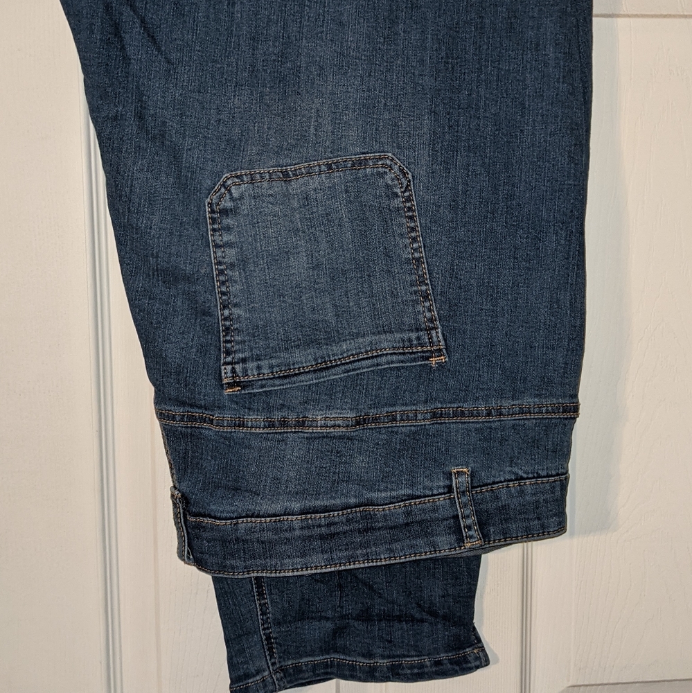 Size 26 avenue jeans